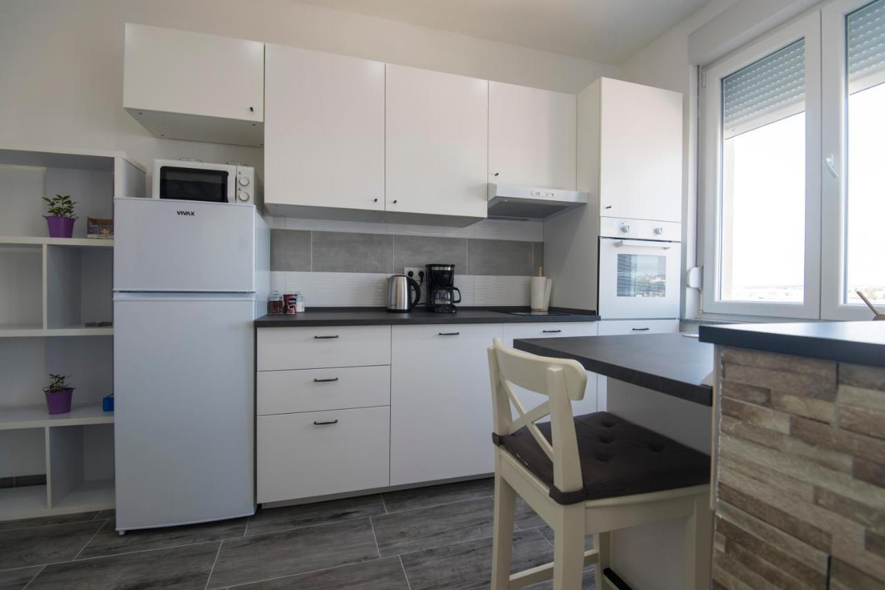 Pleasure Sea View Apartment Zadar Bagian luar foto
