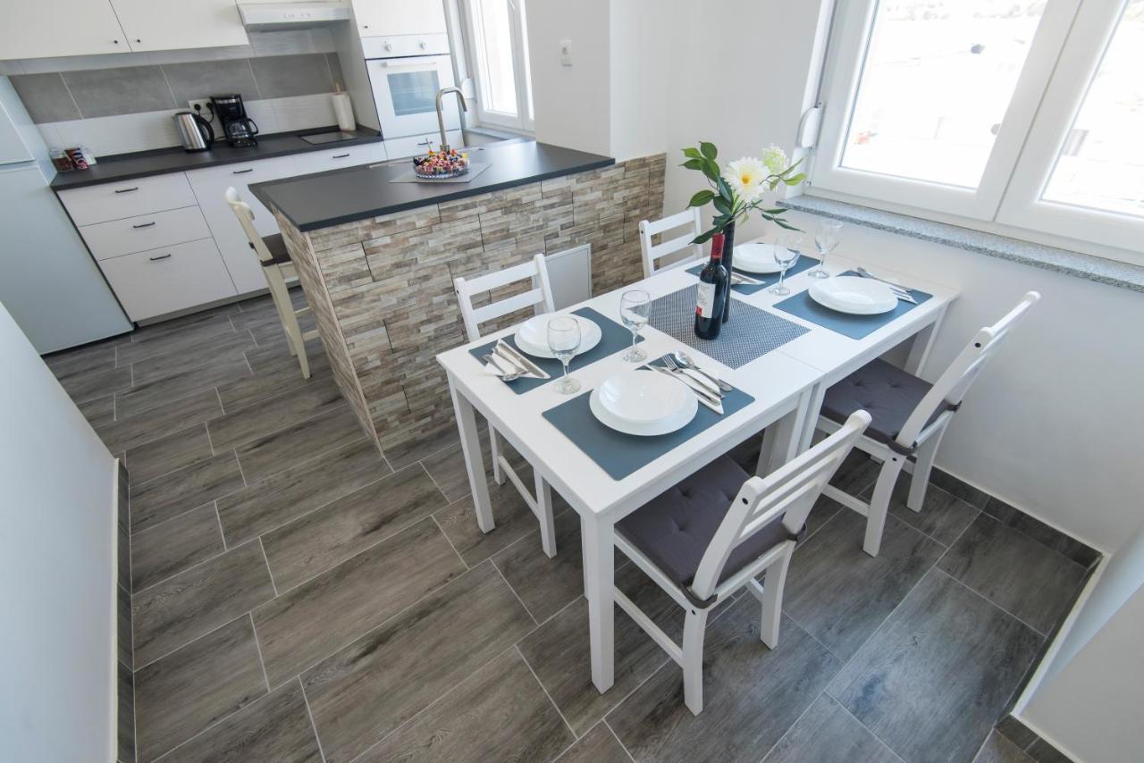 Pleasure Sea View Apartment Zadar Bagian luar foto